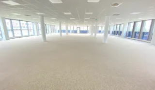  Bureaux SAINT HERBLAIN dès 113 m²