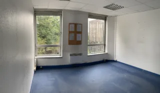  BUREAUX RENNES 168 m²