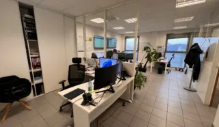  BUREAUX 303 M² ENV DIVISIBLES 0 PARTIR DE 118 m² NANTES SUD