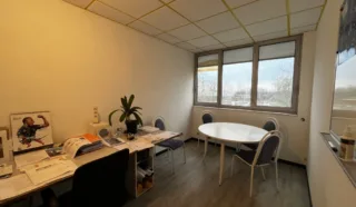  BUREAUX 48 M² CHANTEPIE