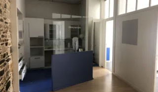  BUREAUX 141 m² LANDERNEAU