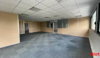  BUREAUX 153 M² SAINT-BRÉVIN-LES-PINS