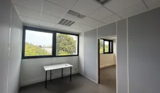  BUREAUX 125 m² SAINT HERBLAIN