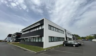  BUREAUX 125 m² SAINT HERBLAIN