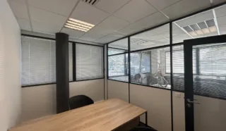  BUREAUX 239 m² SAINT-HERBLAIN