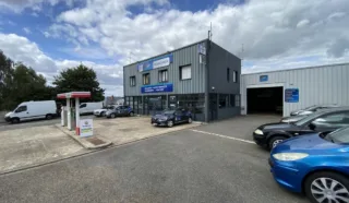  EXCLUSIVITÉ BLOT  LOCAL D'ACTIVITES 955 m² BOURG-DES-COMPTES