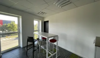  BUREAUX RENNES OUEST 158 m²