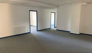  BUREAUX 362 m² QUIMPER