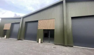  LOCAL D'ACTIVITÉS 432 m² VIGNEUX DE BRETAGNE