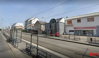  LOCAL COMMERCIAL 380 m² NANTES