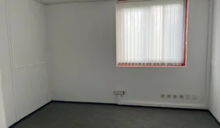  BUREAUX 165 m² QUIMPER