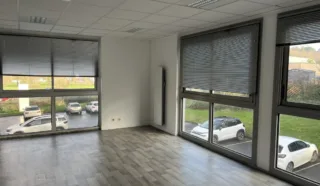  BUREAUX  163 m² QUIMPER