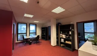  BUREAUX 127 m² SAINT-HERBLAIN