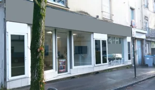  LOCAL COMMERCIAL 100 m² NANTES