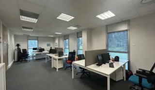  BUREAUX 219 m² NANTES