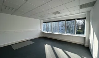  BUREAUX 330 m² NANTES