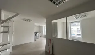  BUREAUX 80 m² CARQUEFOU