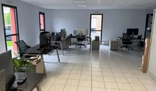  BUREAUX 112 m² VERTOU