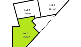 Terrain 758m²