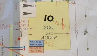 Terrain 400m²