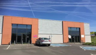  LOCAUX D'ACTIVITES  420 m² MORLAIX