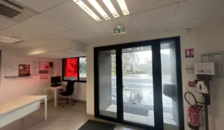  LOCAL COMMERCIAL 140 m² SAINT-HERBLAIN