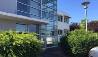  BUREAUX 69 m² SAINT-SEBASTIEN-SUR-LOIRE