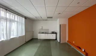  BUREAUX 94 m² SAINT-SEBASTIEN-SUR-LOIRE