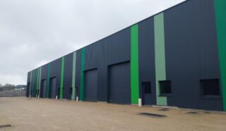  LOCAUX D'ACTIVITES 137 m² QUIMPER