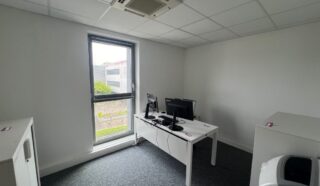  BUREAUX 878 m² divisibles SAINT-HERBLAIN