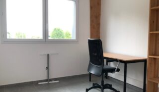  BUREAUX KERVIGNAC 140 m² divisibles