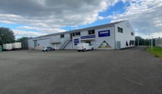  LOCAUX D'ACTIVITES 2 200 m² QUIMPER