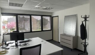  BUREAUX SAINT-GREGOIRE 345 m²