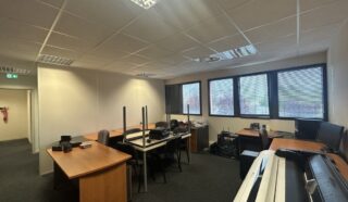  BUREAUX 80 m² SAINT-HERBLAIN