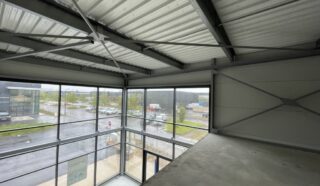  LOCAUX D'ACTIVITES 530 m² GOUESNOU