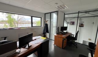  BUREAUX 332 m² REZÉ