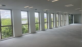  BUREAUX CESSON-SEVIGNE 310 m²