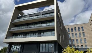  BUREAUX CESSON-SEVIGNE 310 m²