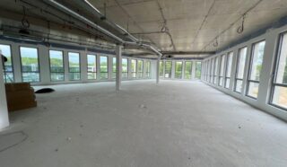  BUREAUX 3 125 M²  ORVAULT