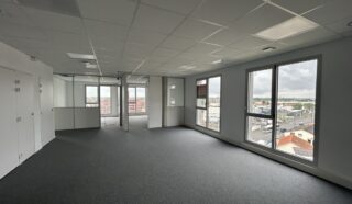  BUREAUX 150 m² NANTES SUD