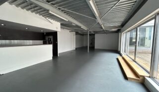  BUREAUX  1 021 m² BREST