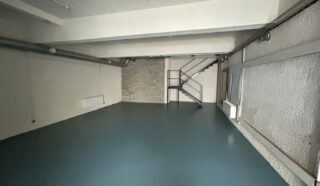  BUREAUX  1 021 m² BREST