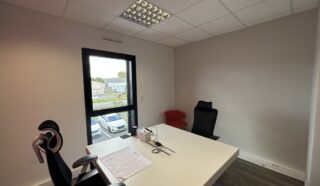  BUREAUX R+1 127 m² VERTOU