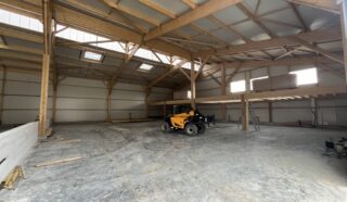  LOCAUX D'ACTIVITÉS 1 850 m² THOUARE-SUR-LOIRE