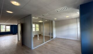  BUREAUX 111 m² REZÉ