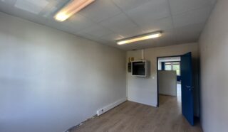  BUREAUX 111 m² REZÉ