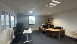  BUREAUX 73 m² SAINT-HERBLAIN