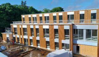  BUREAUX 426 M² SAINT-JACQUES-DE-LA-LANDE