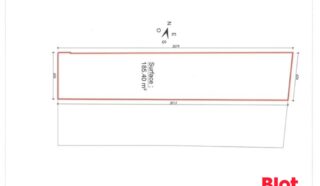 Terrain 185m²