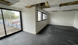  BUREAUX 280 m² ST GREGOIRE